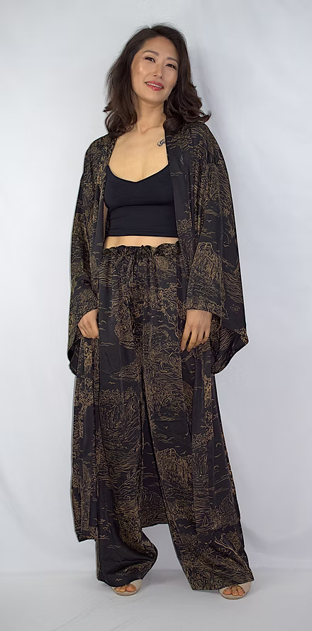 Pantalon Kimono décor paysage asiatique doré sur fond noir