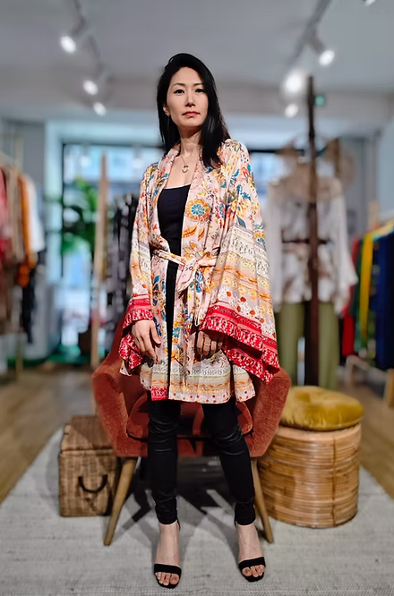 Veste kimono en mousseline motif de fleurs – Image 3