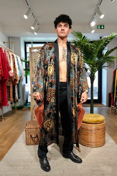 Veste Kimono Longue dragon et phoenix vietnamiens manches kimonos